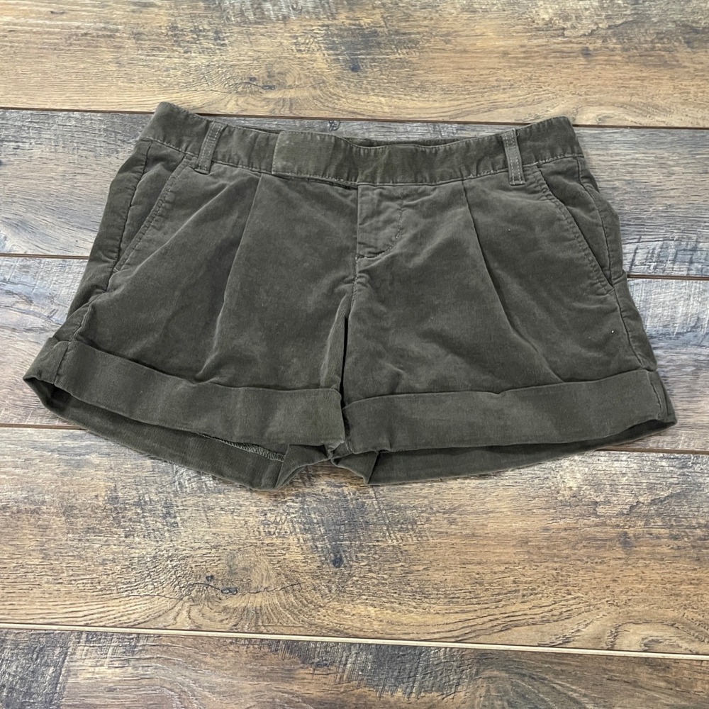 Express Womens Olive Green Corduroy Cuffed Shorts Size 6 Stretch Cotton Luxury